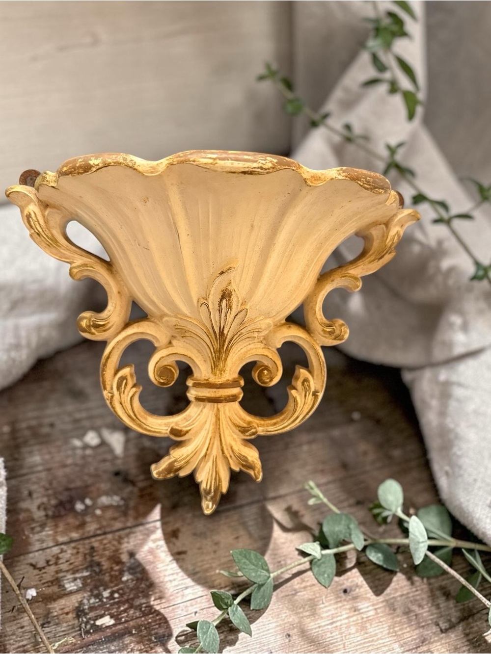 White Wall Pocket Planter - Elegant Home Accent